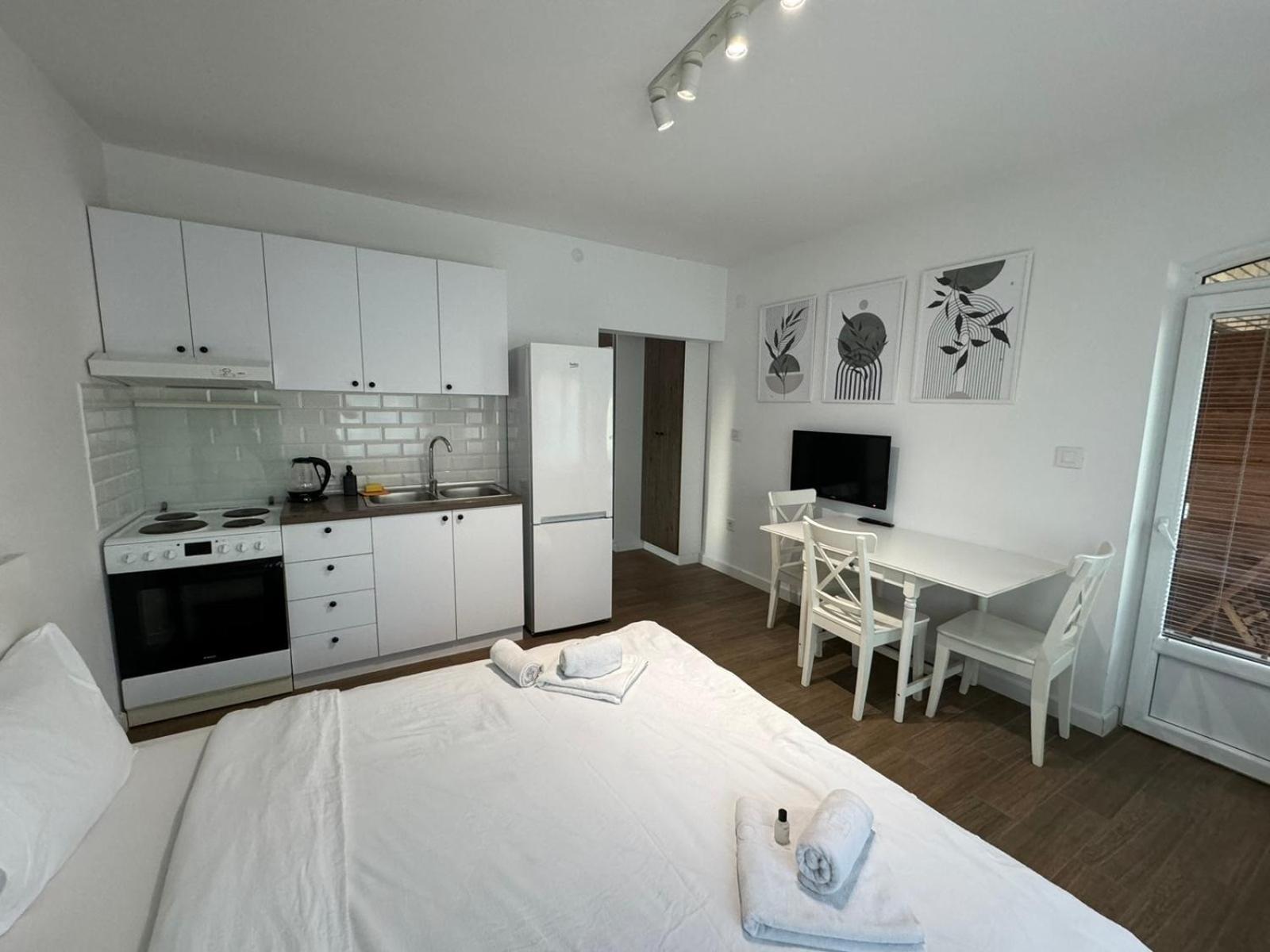 Hotel Moms House Golubac Exterior foto