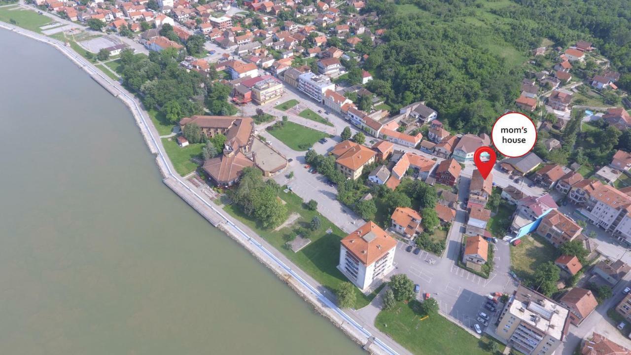 Hotel Moms House Golubac Exterior foto